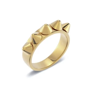 Guld ring från Edblad  - Guldig Edblad ring i storlek 17,50. Kostar 399kr. Skriv privat för flera bilder på ringen eller om ni har frågor eller funderingar. Skriv ALLTID privat innan ni köper!💘