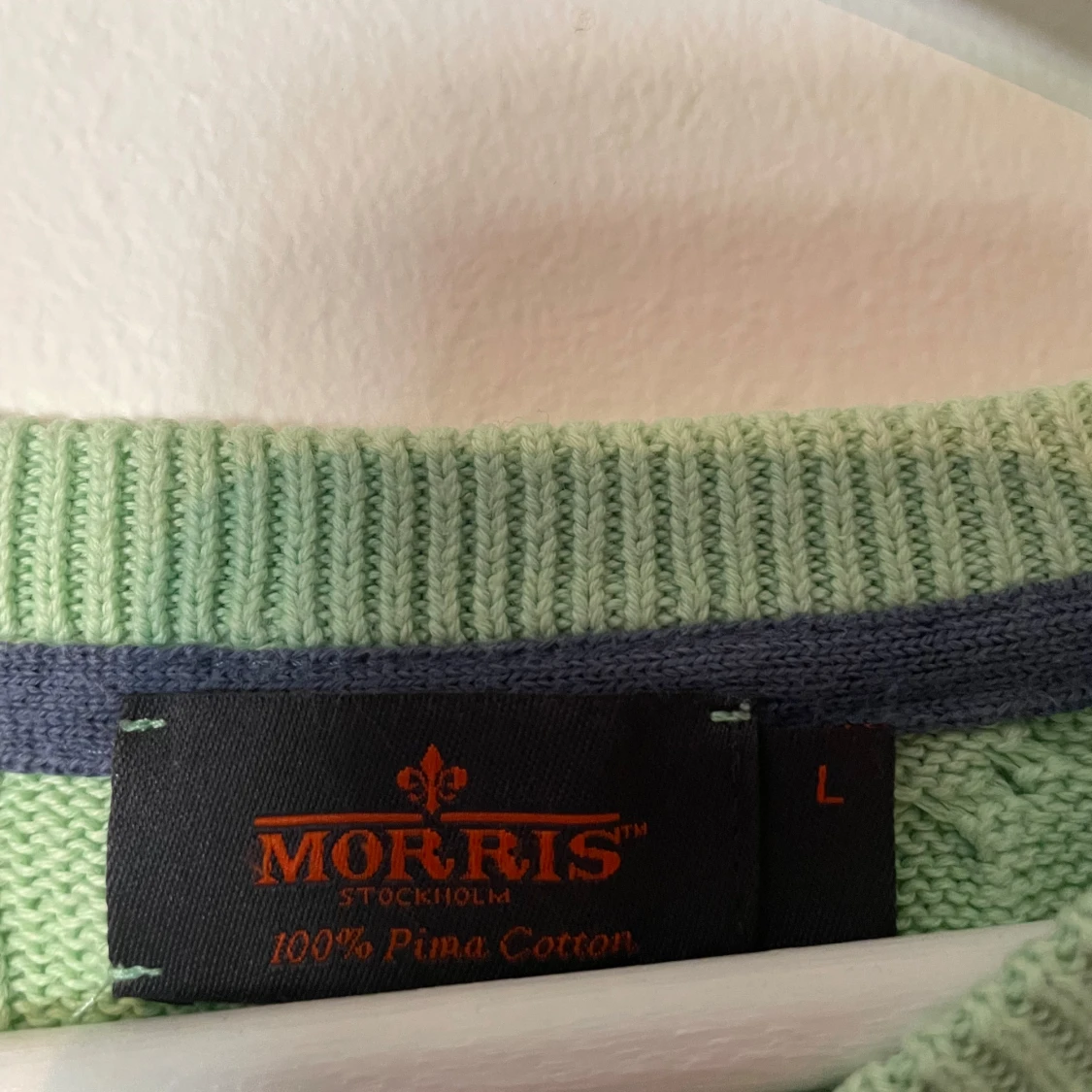 Ljusgrön kabelstickad tröja Morris - 1