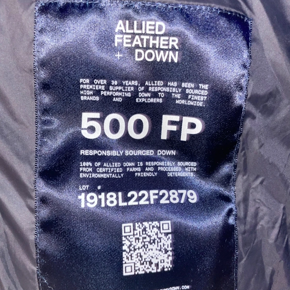 Svart dunjacka Sail Racing - 2