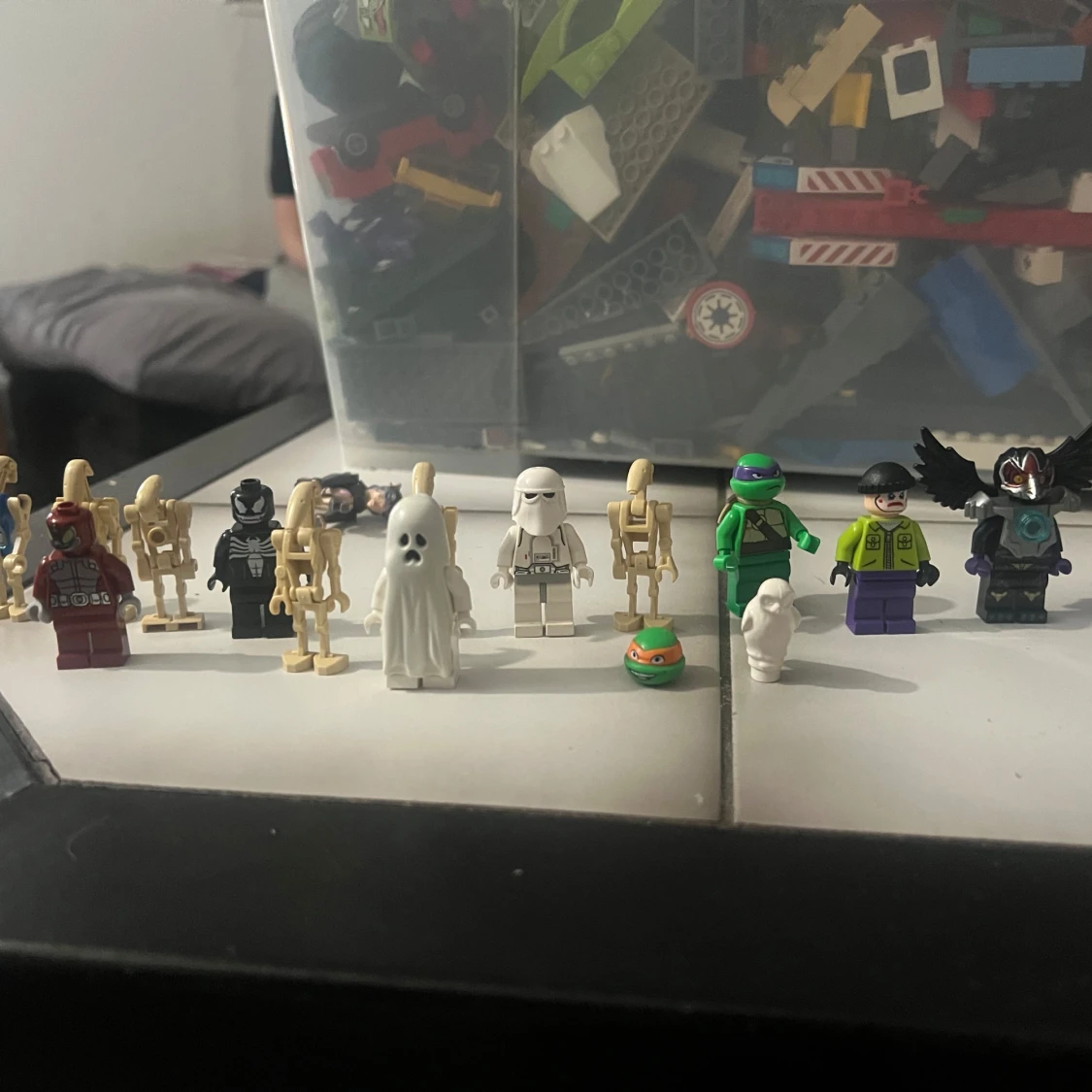 LEGO Minifigurer: Superhjältar, Star Wars och mer
