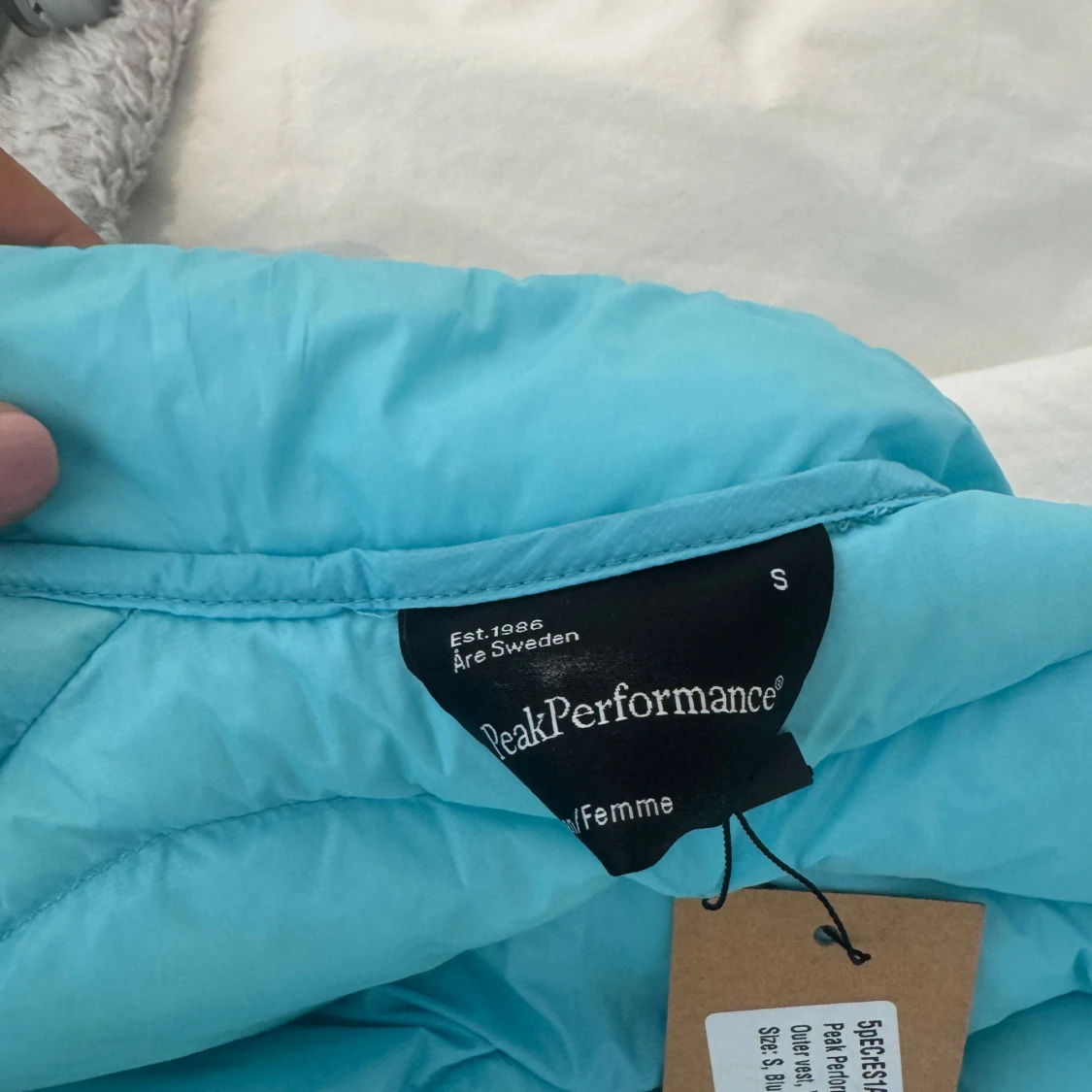 Turkos peak performance väst - 4