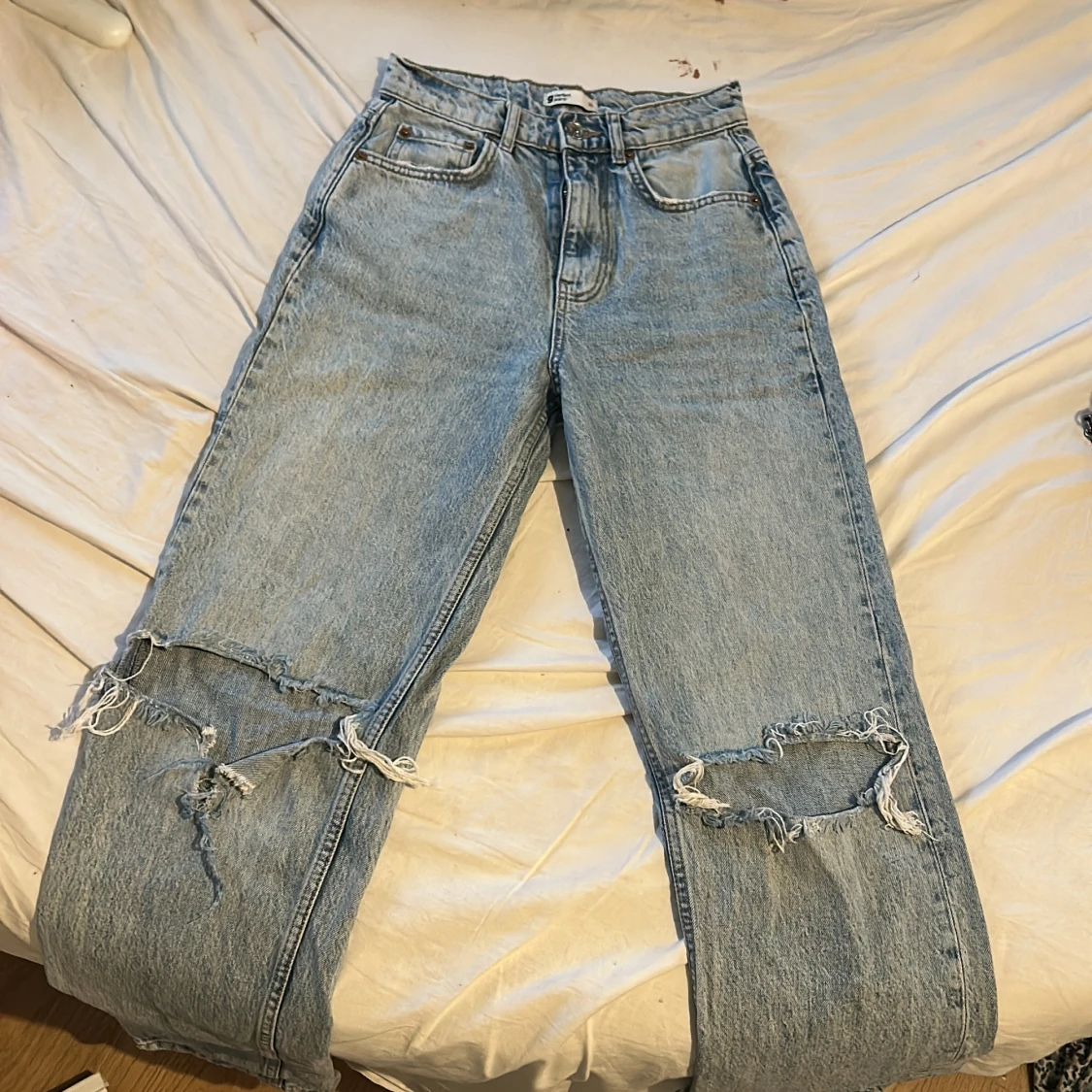 Ginatricot blåa jeans  - 2