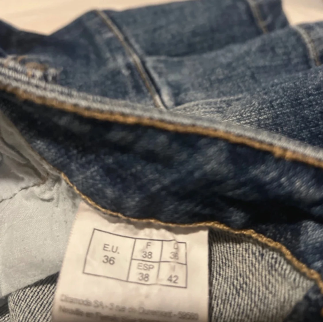 2000s Low waist Denim skirt  - 4