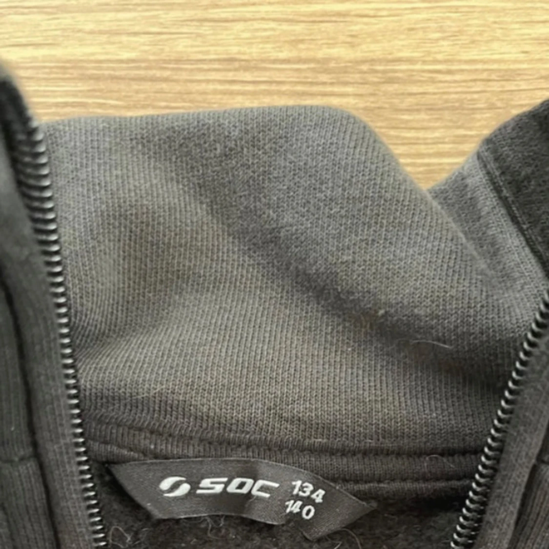Svart half zip tröja från SOC - 2