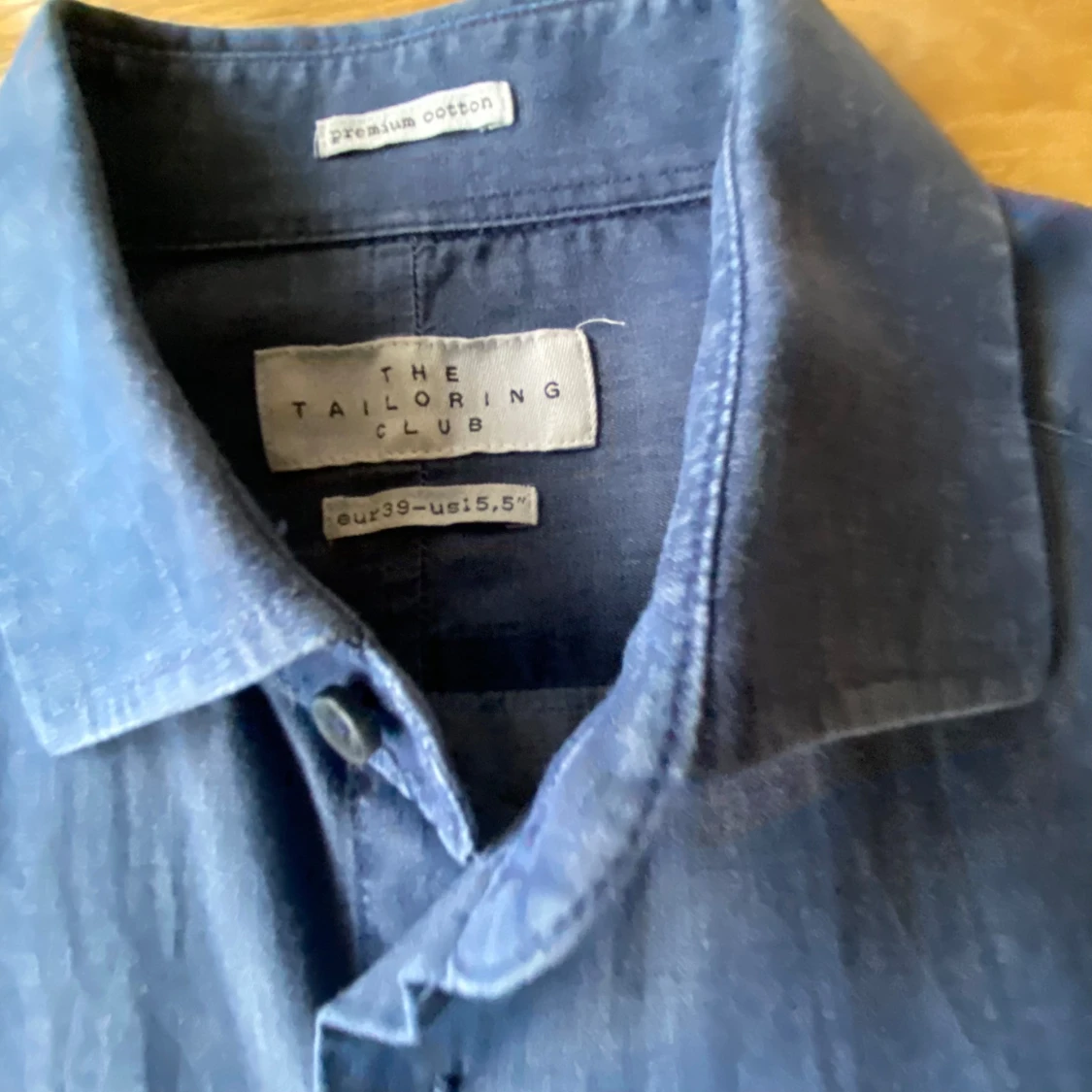 Blå skjorta från The Tailoring Club - 1