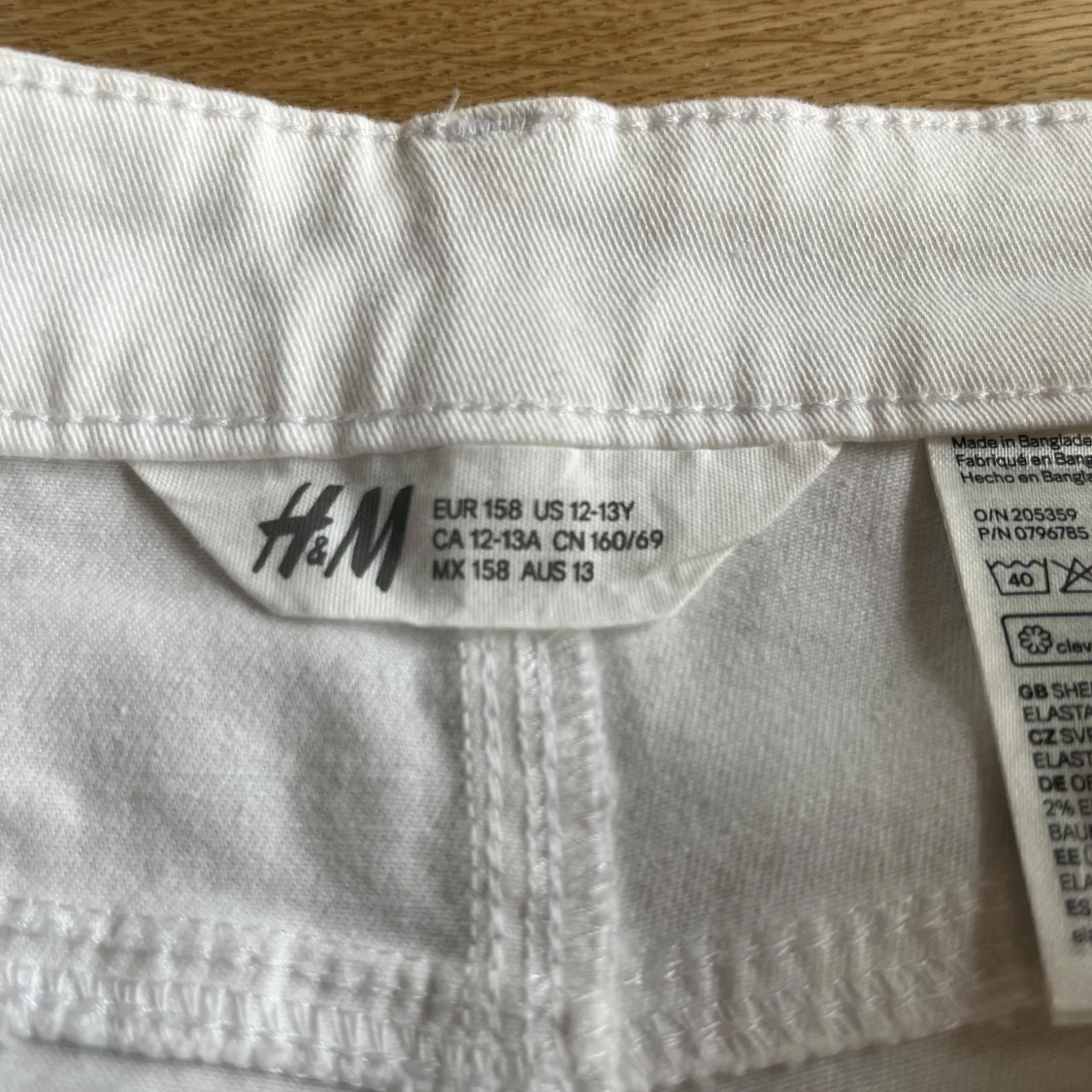 Vita jeansshorts från H&M - 2