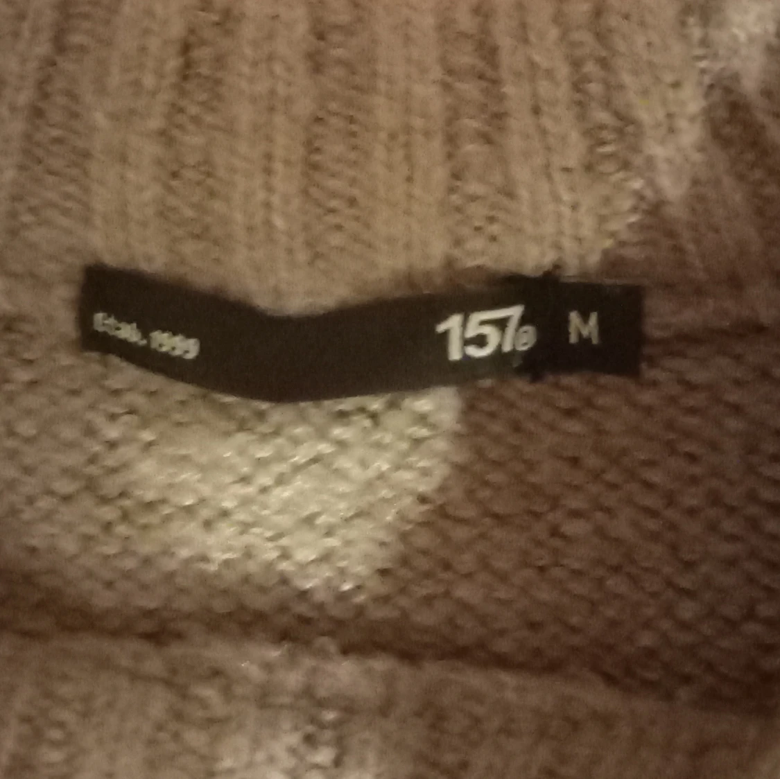 Beige stickad klänning från 157 - 1