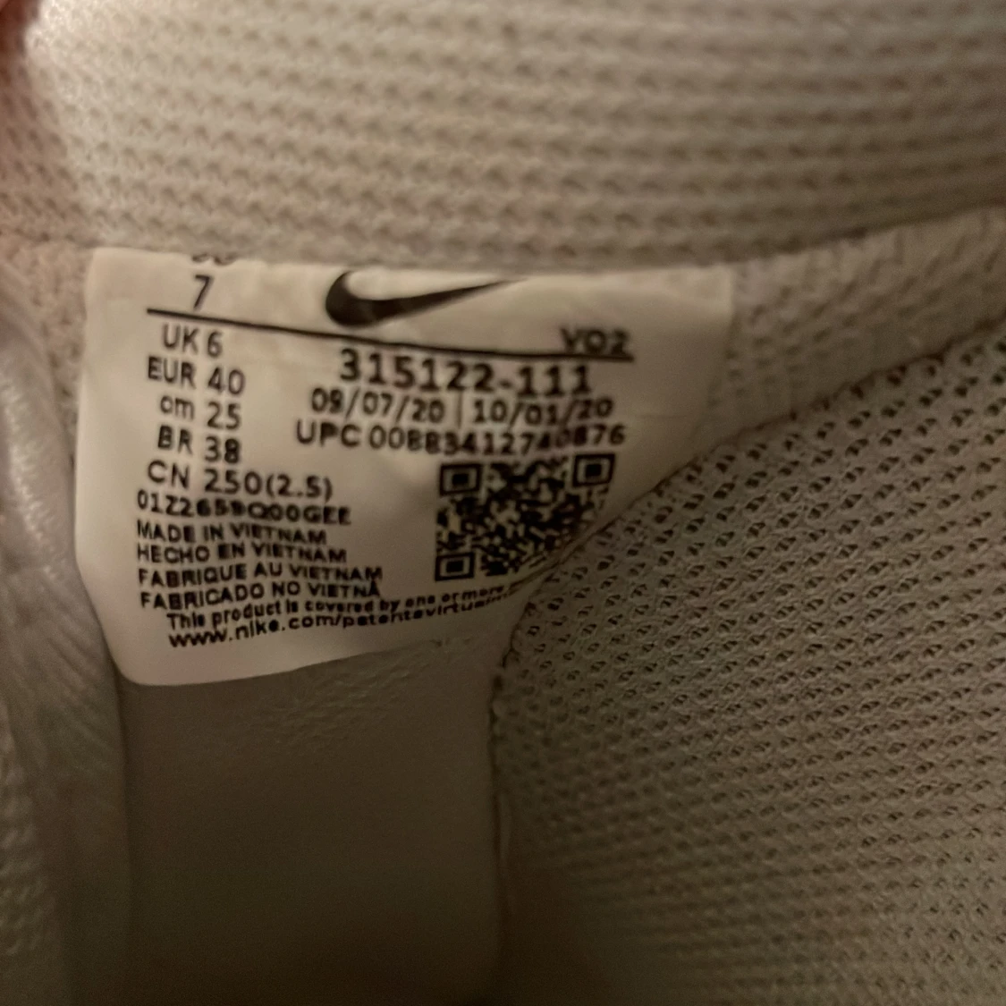 Nike Air Force 1 - 3