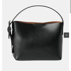 Väska från Wera  - Säljer denna väska från Wera, använd fåtal gånger. Nypris 1199kr 