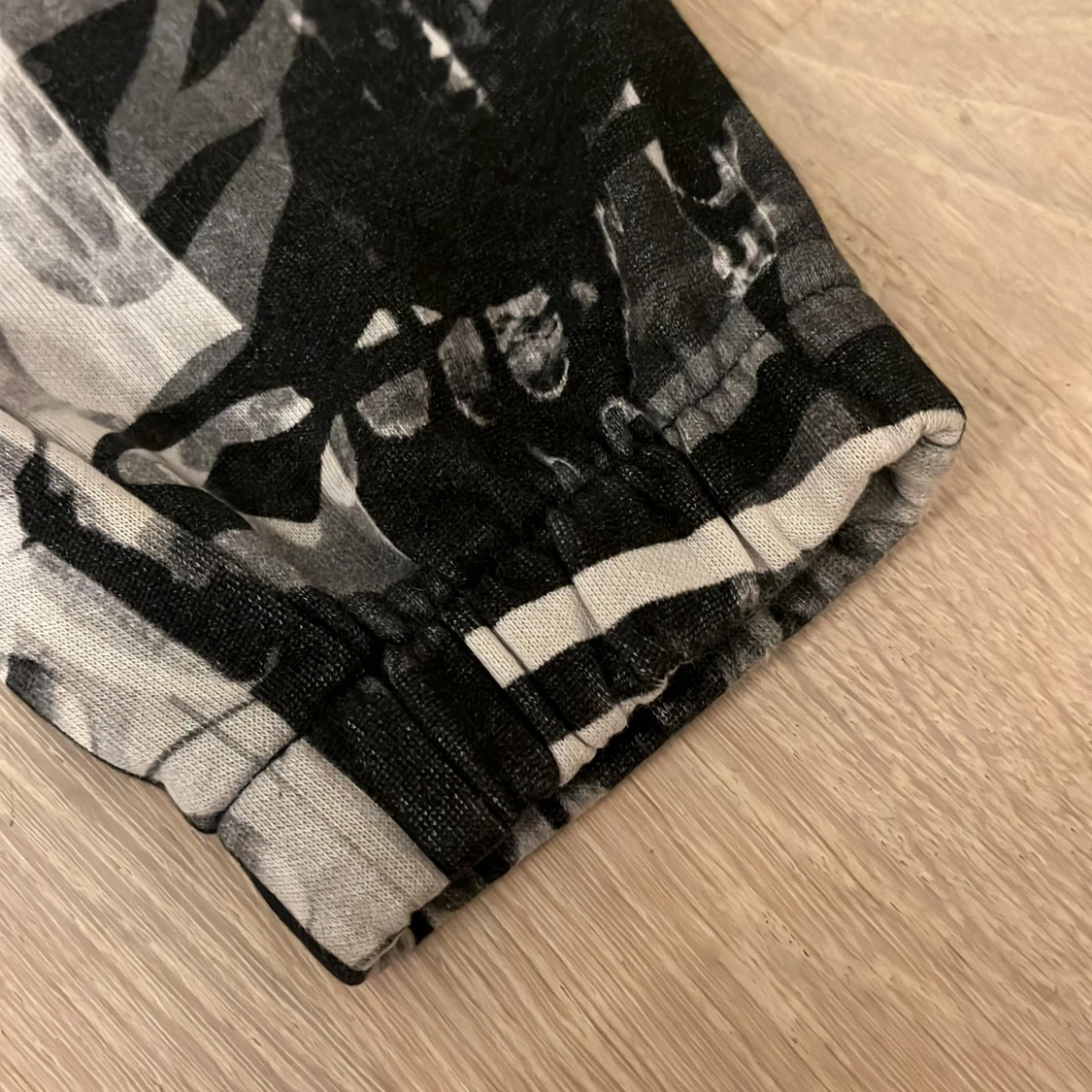 Mönstrade mjukisbyxor från Lindex - 2