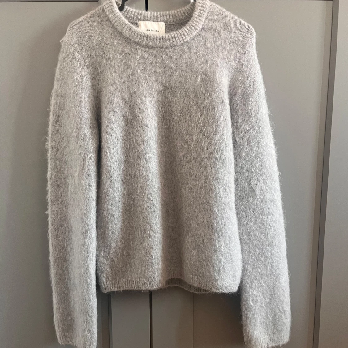 Grå mohair mix tröja från H&M Edition