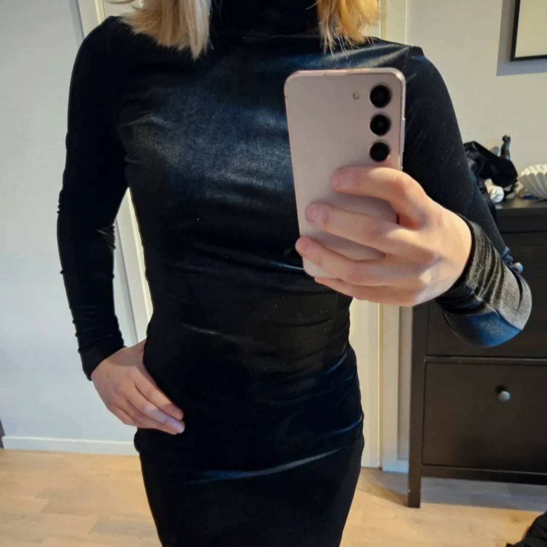 Velourklänning H&M - 2