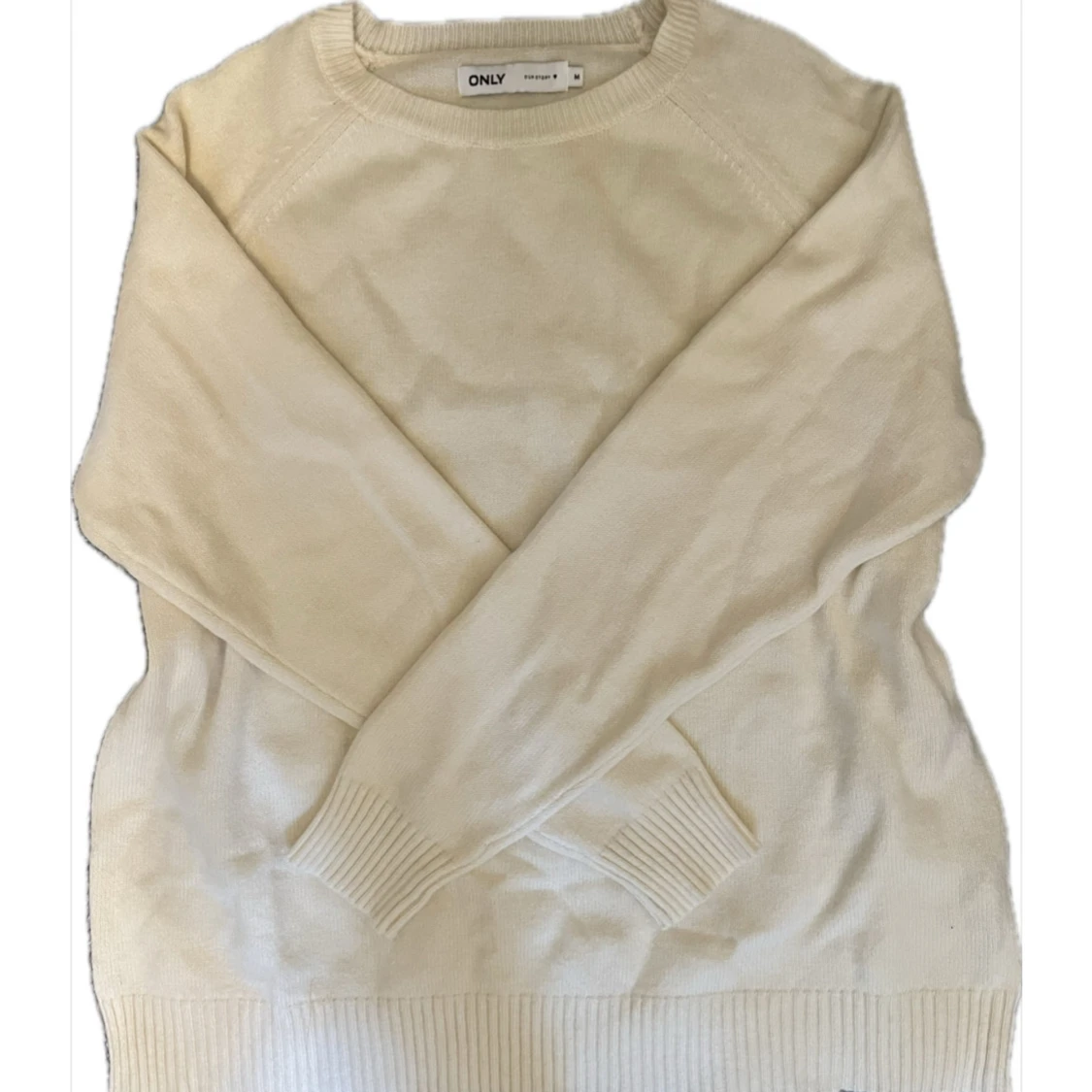 Gräddvit stickad tröja från ONLY