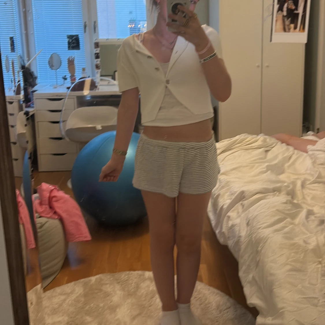 Vit croppad kofta från Zara - 2