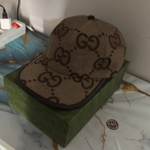 Gucci keps - Helt ny, jumbo, Box ingår