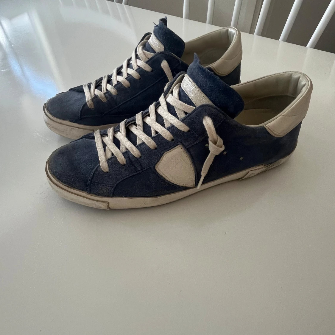 Blå Philippe Model sneakers i mocka prsx 