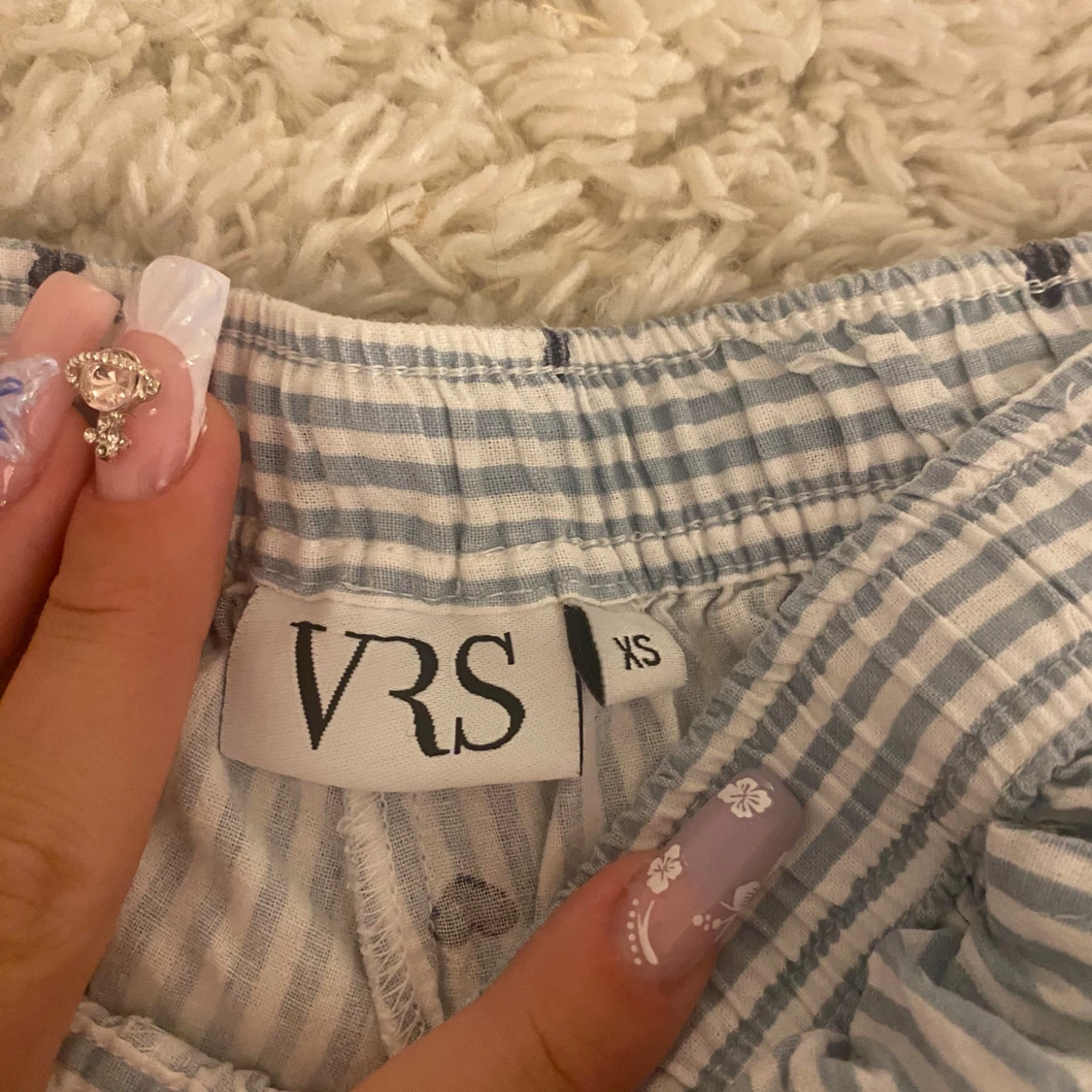 Randiga byxor med hjärtan från VRS XS - 2