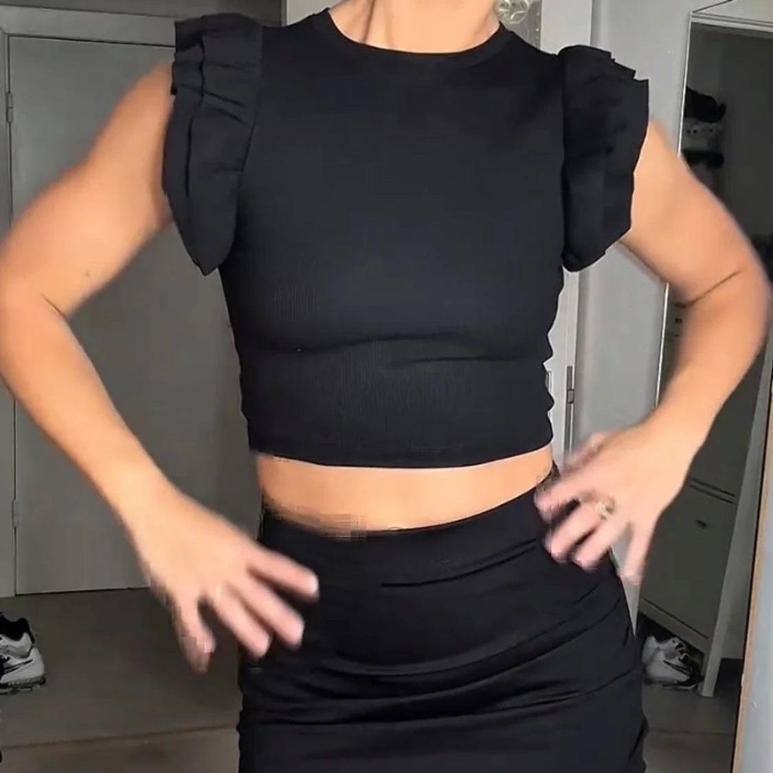 2-pack croppade volangtopp från Zara - 2