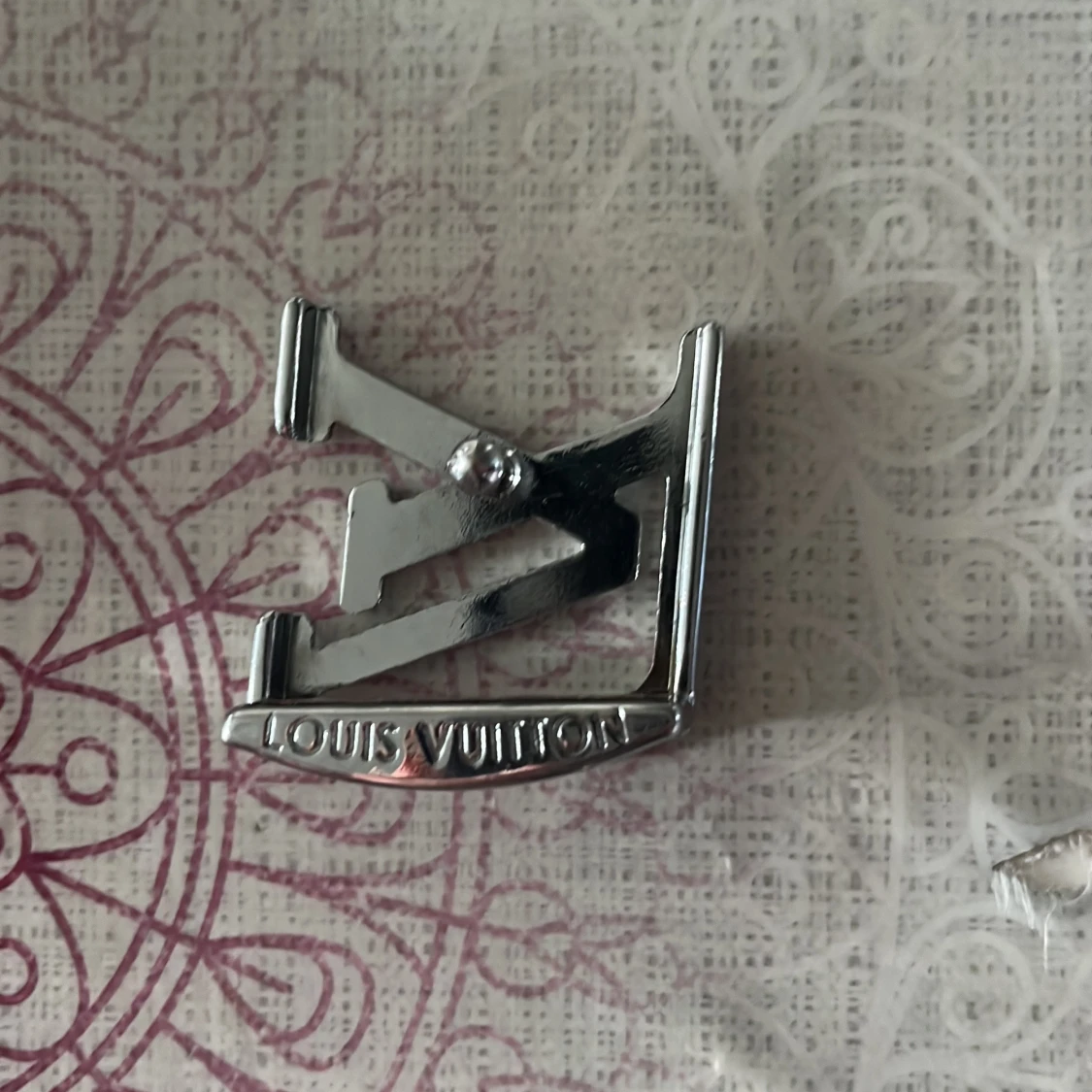 Louis Vuitton silverfärgat bältesspänne - 1