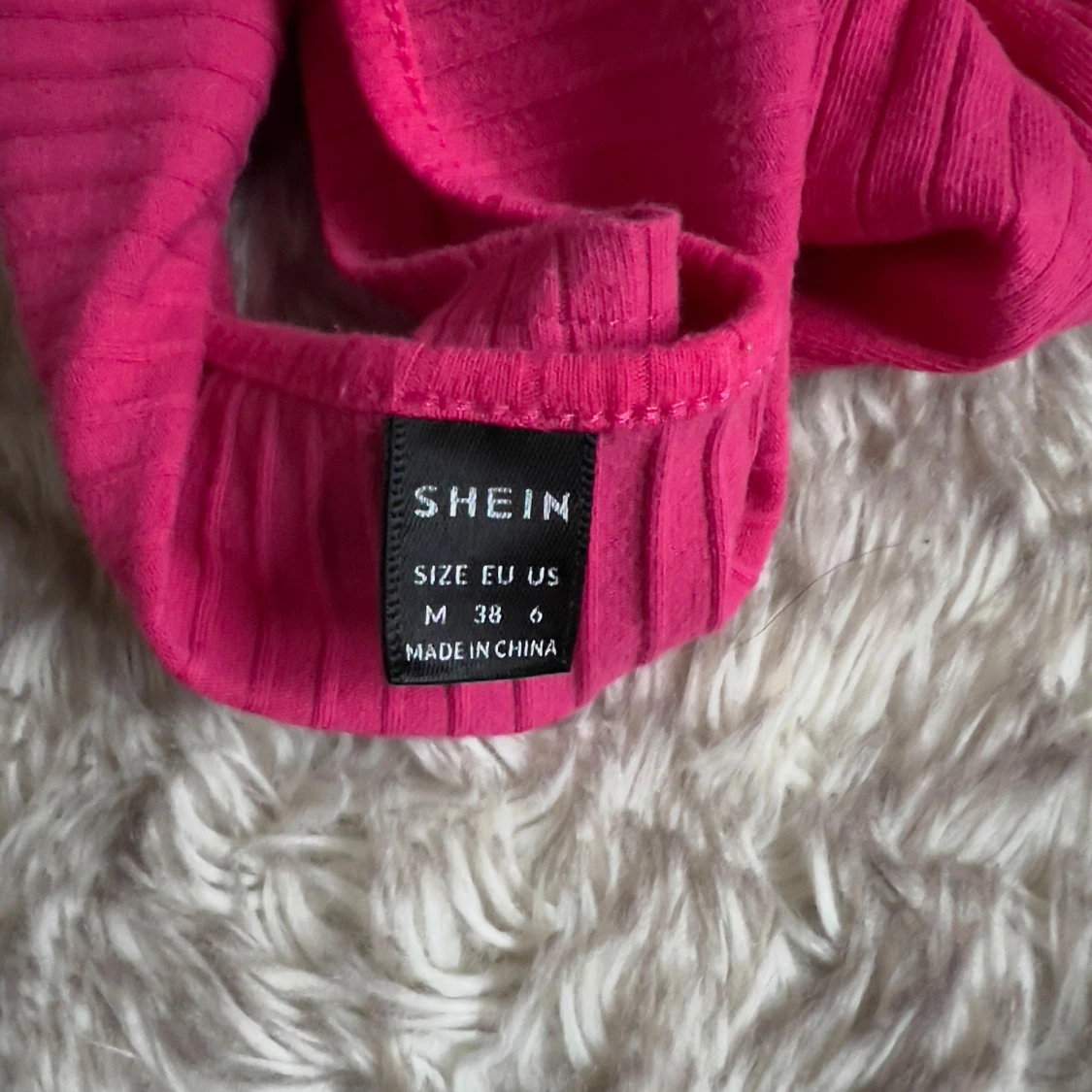 Ribbad rosa linnetopp  - 3