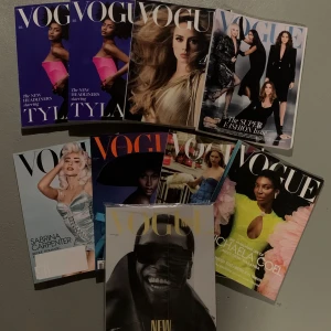 Vogue tidningar  - 💥Paketpris!!!💥 Säljer 9 Vogue tidningar för 500kr, jag fraktar inte utan måste hämtas upp i Tumba/Stockholm. 
