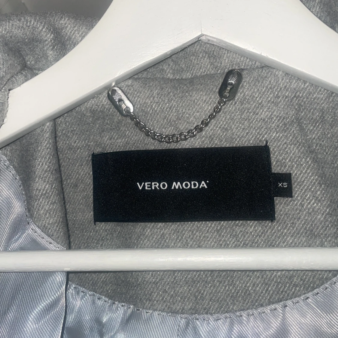 Grå kappa från Vero Moda XS - 2