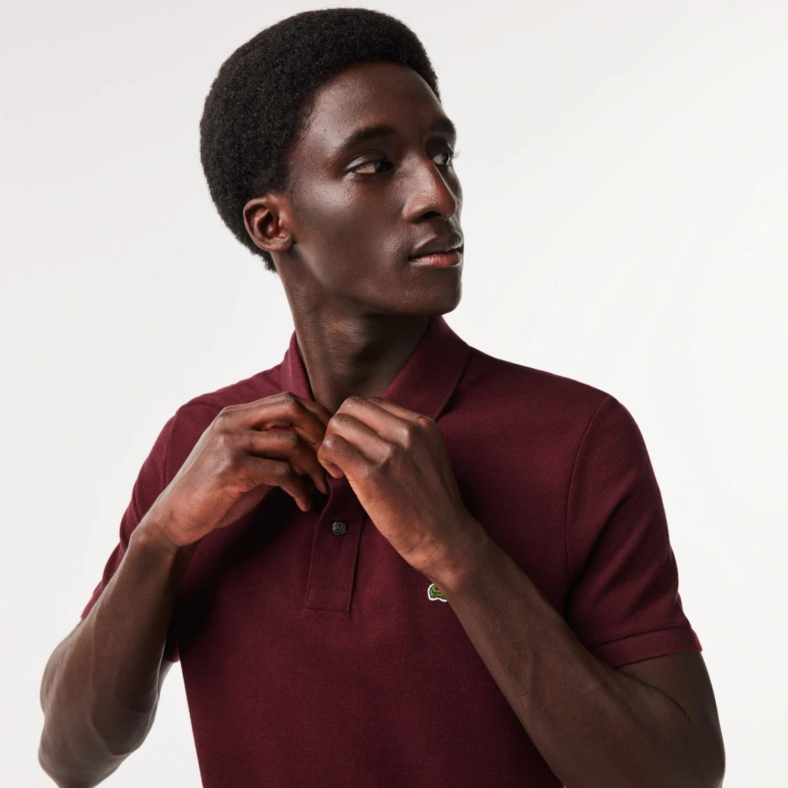 Vinröd pikétröja från Lacoste - 4