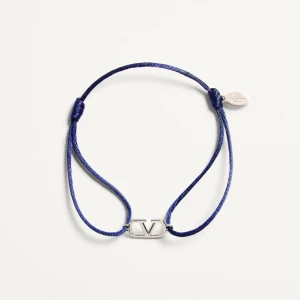 Intressekoll - Valentino Armband - ”OBS. INTRESSEKOLL” Dm om intresserad, köper in 30 armband om ni är intresserade! De kommer att kosta 199kr isf🤝 