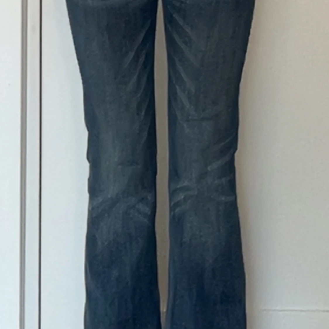 Bootcut jeans från Cheap Monday - 2