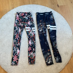 Två par mönstrade leggings Stronger - Säljer två par snygga leggings från Stronger. 