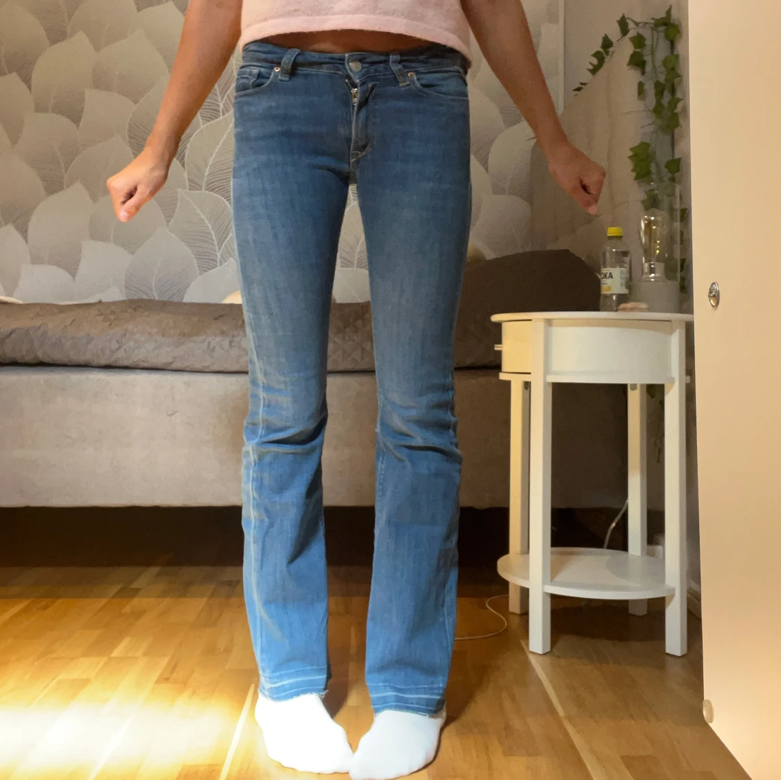 Blå lågmidgade bootcut jeans från Replay