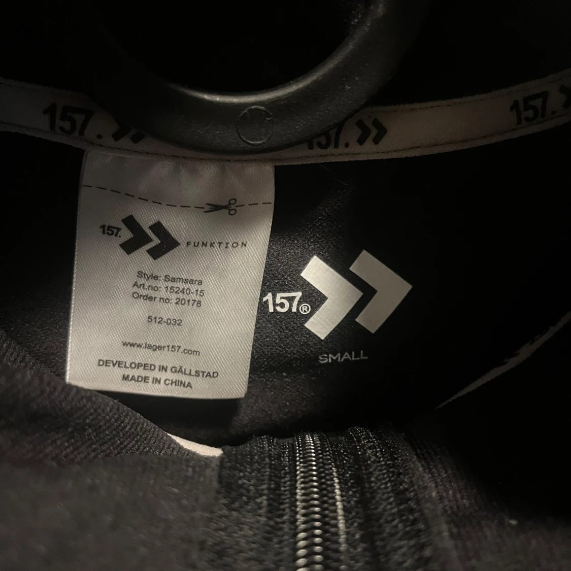 Svart funktionsjacka från 157, stl S - 2