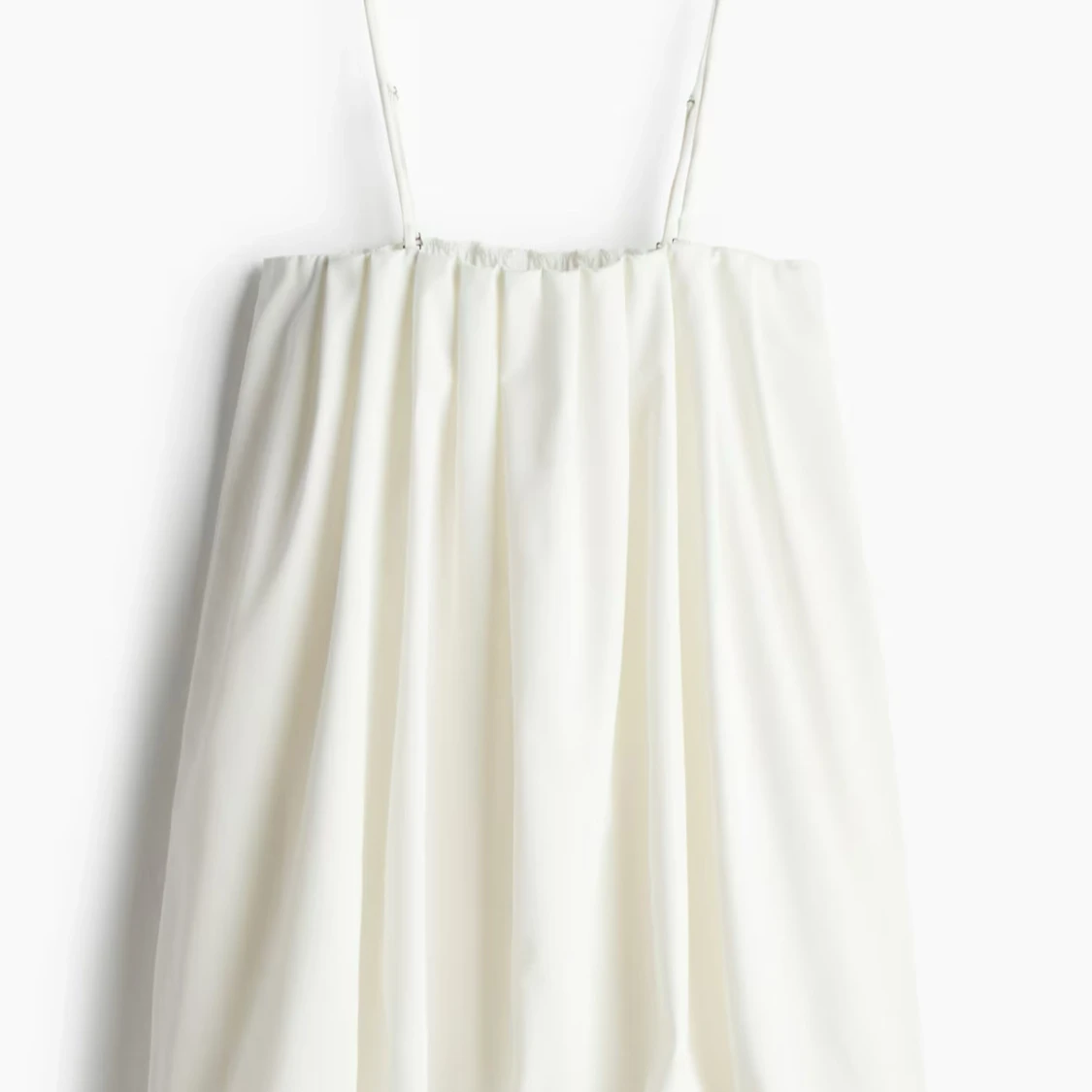 Vit voluminös kort klänning - 4