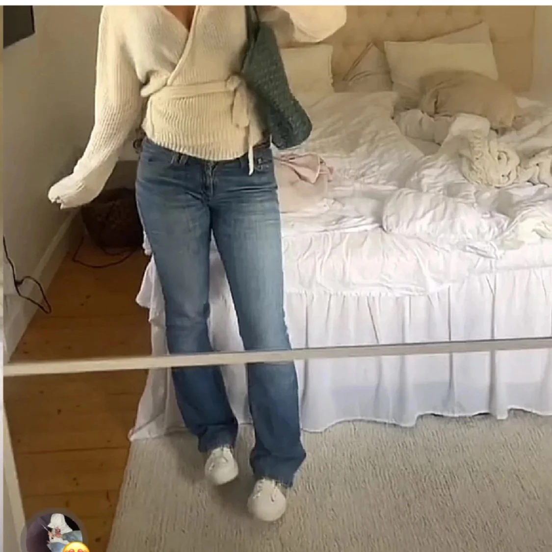 Beige omlott tröja - 3