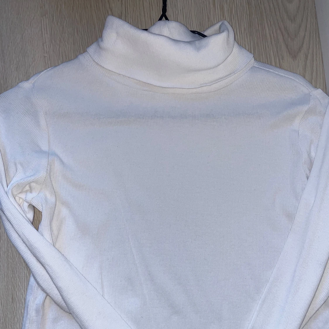 Vit polotröja från Esprit 🤍