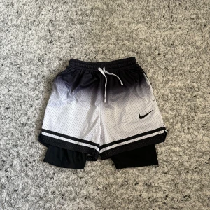 Nike shorts  - Nike shorts | Skick:9/10 | Storlek: M