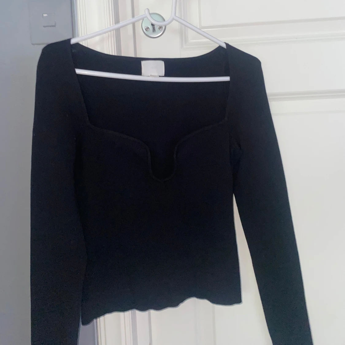 Svart långärmad topp från H&M - 1