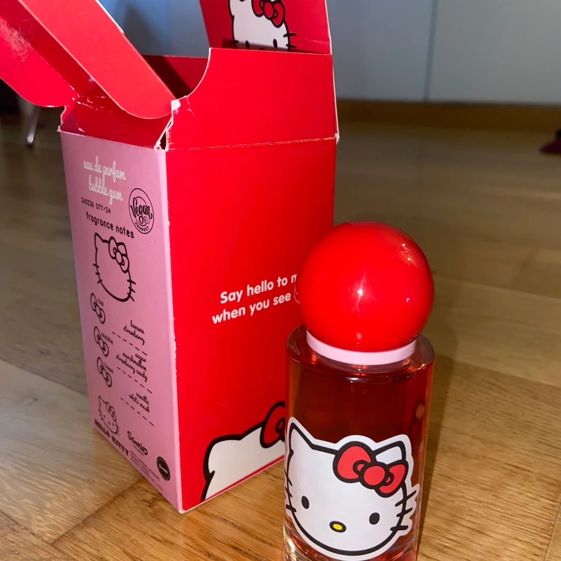 Hello Kitty Bubble Gum Eau de Parfum - 2