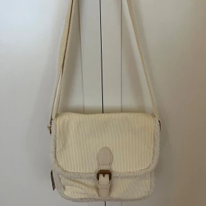 Väska - Väska från Brandy Melville