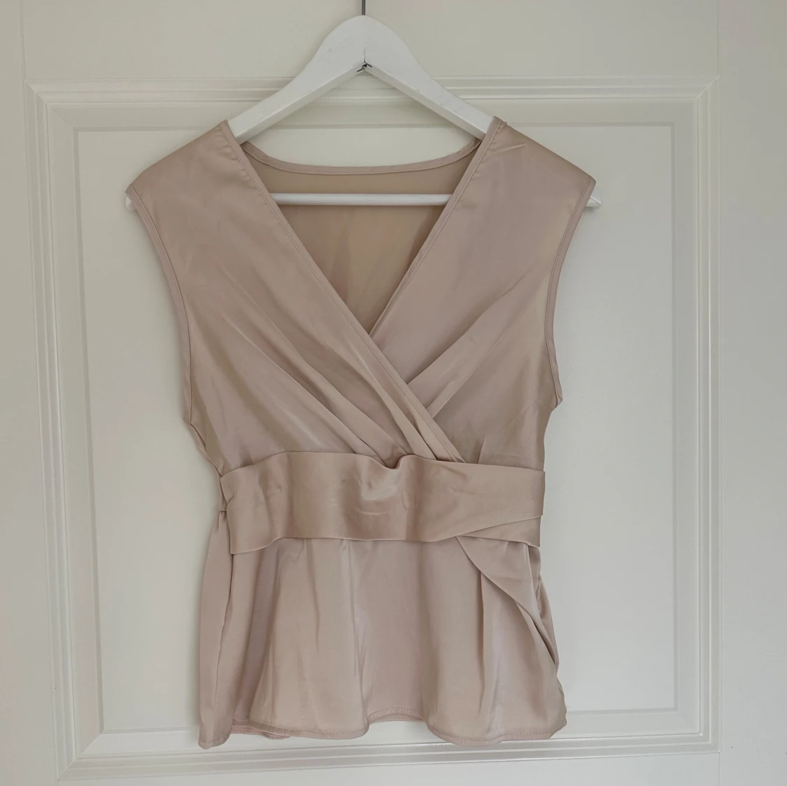 Beige omlottopp - 2