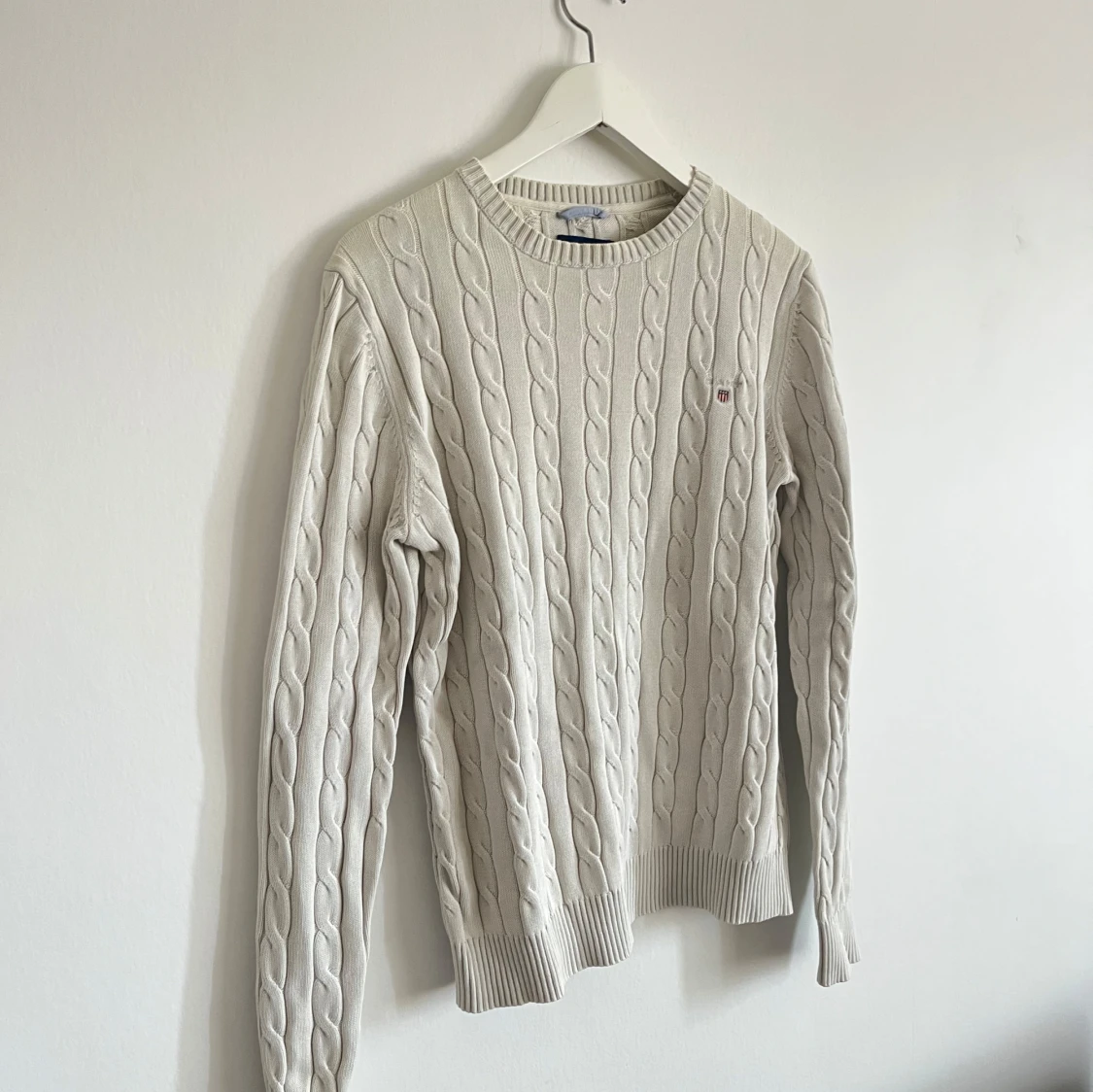 Gant stickad tröja vit  - 1