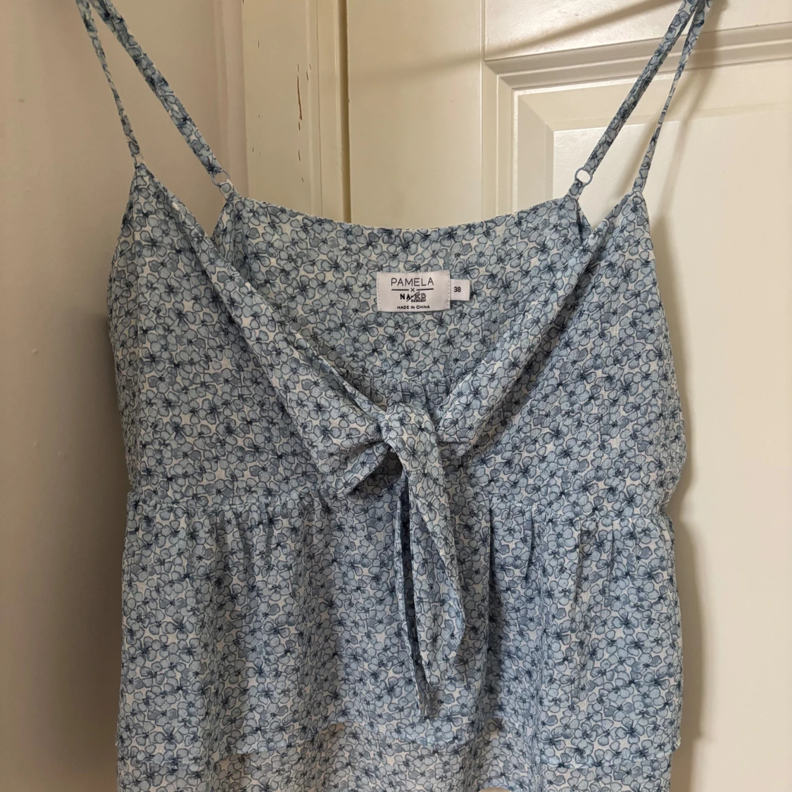 Blå vitt sommar topp 