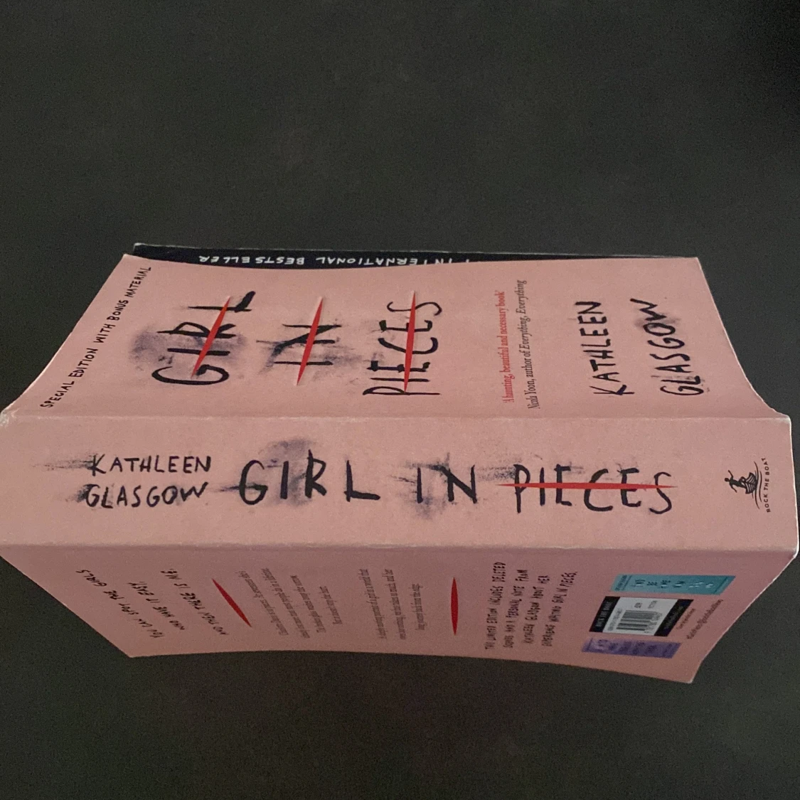 Girl in pieces (engelska version) - 91