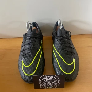 Nike Hypervenom Phinish II FG - Storlek  41   Skick 9/10