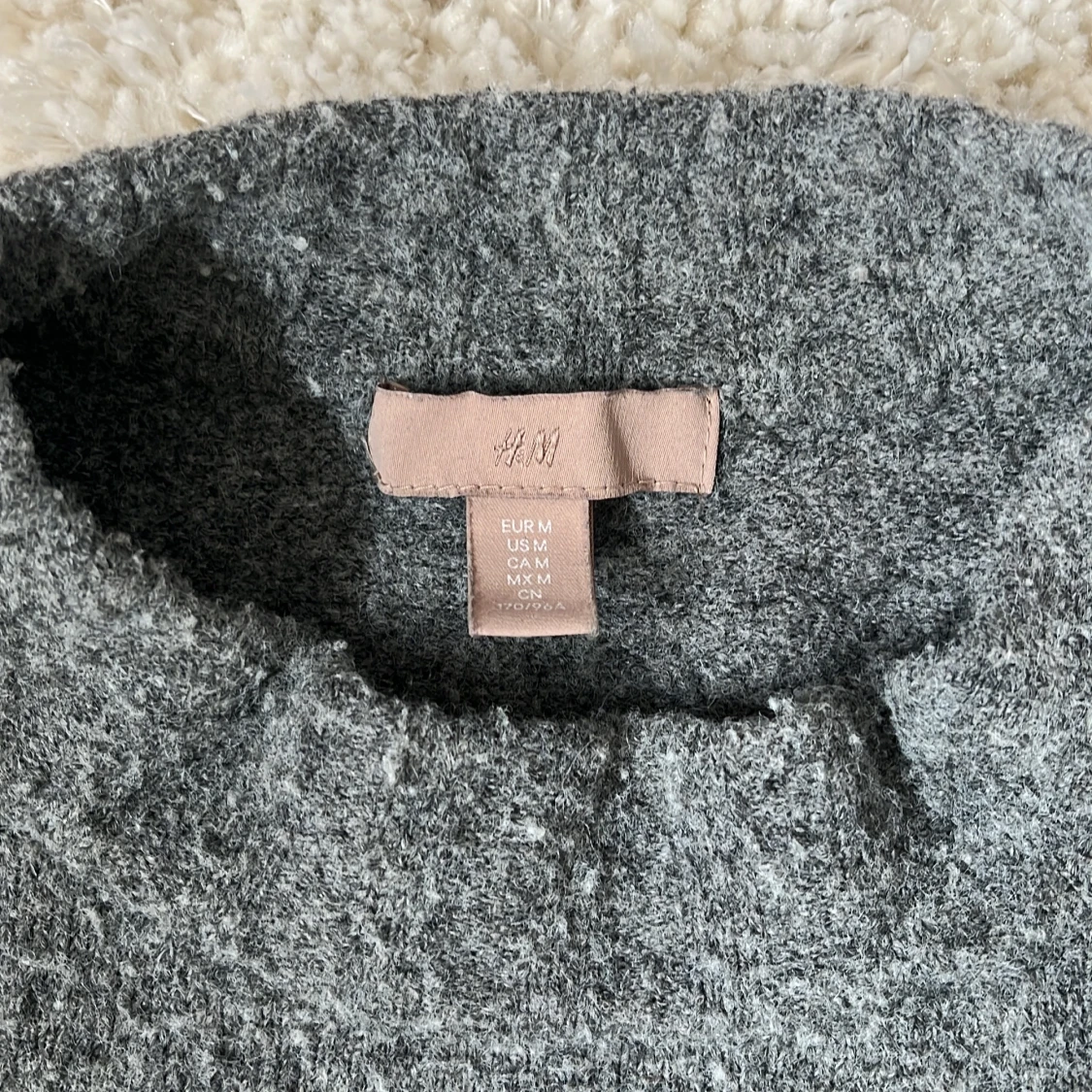 Grå stickad tröja från H&M - 2