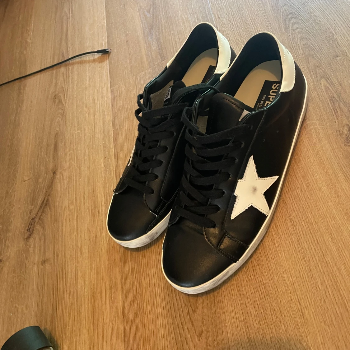 Golden Goose Super-Star svarta sneakers - 1