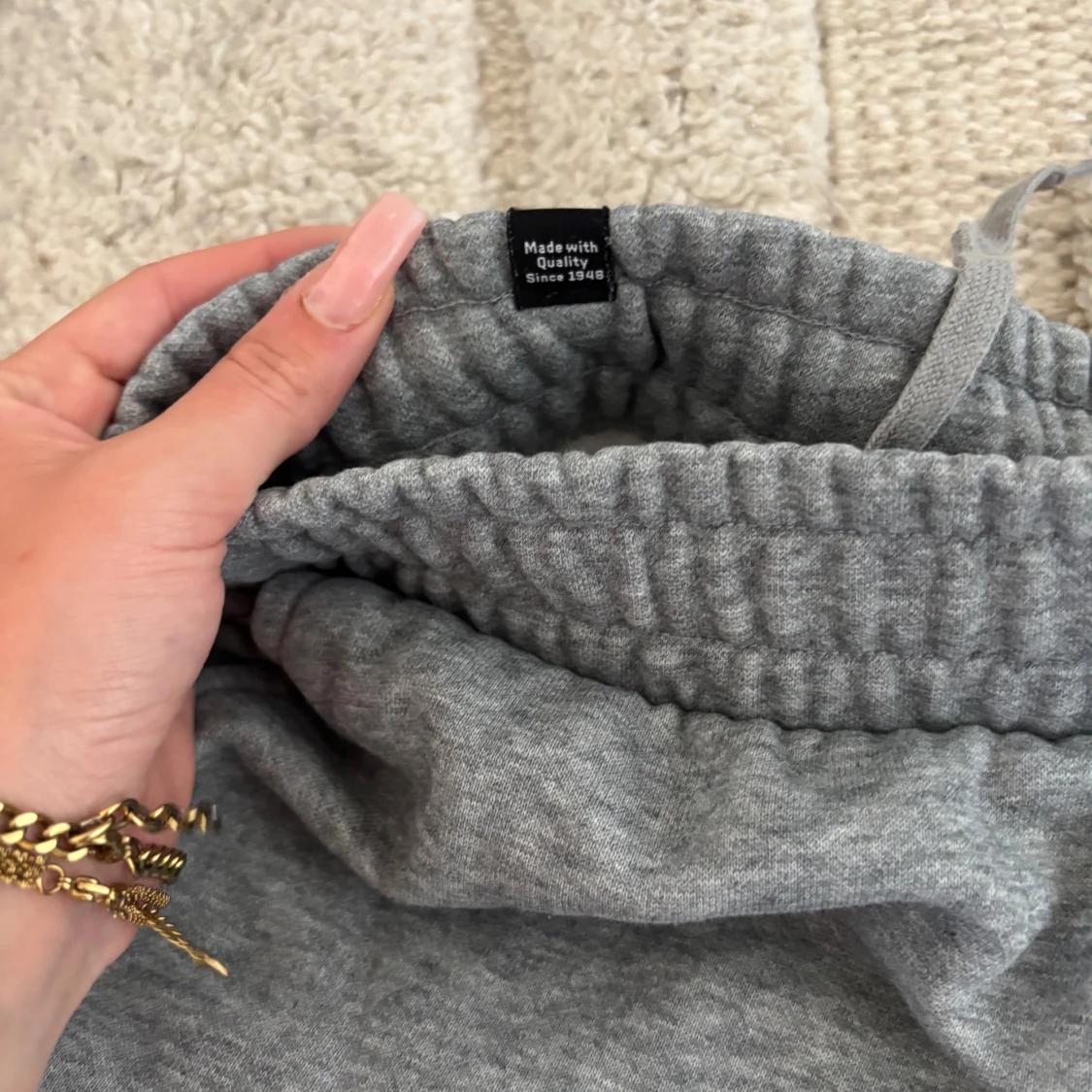 Grå mjukisbyxor från Puma - 3