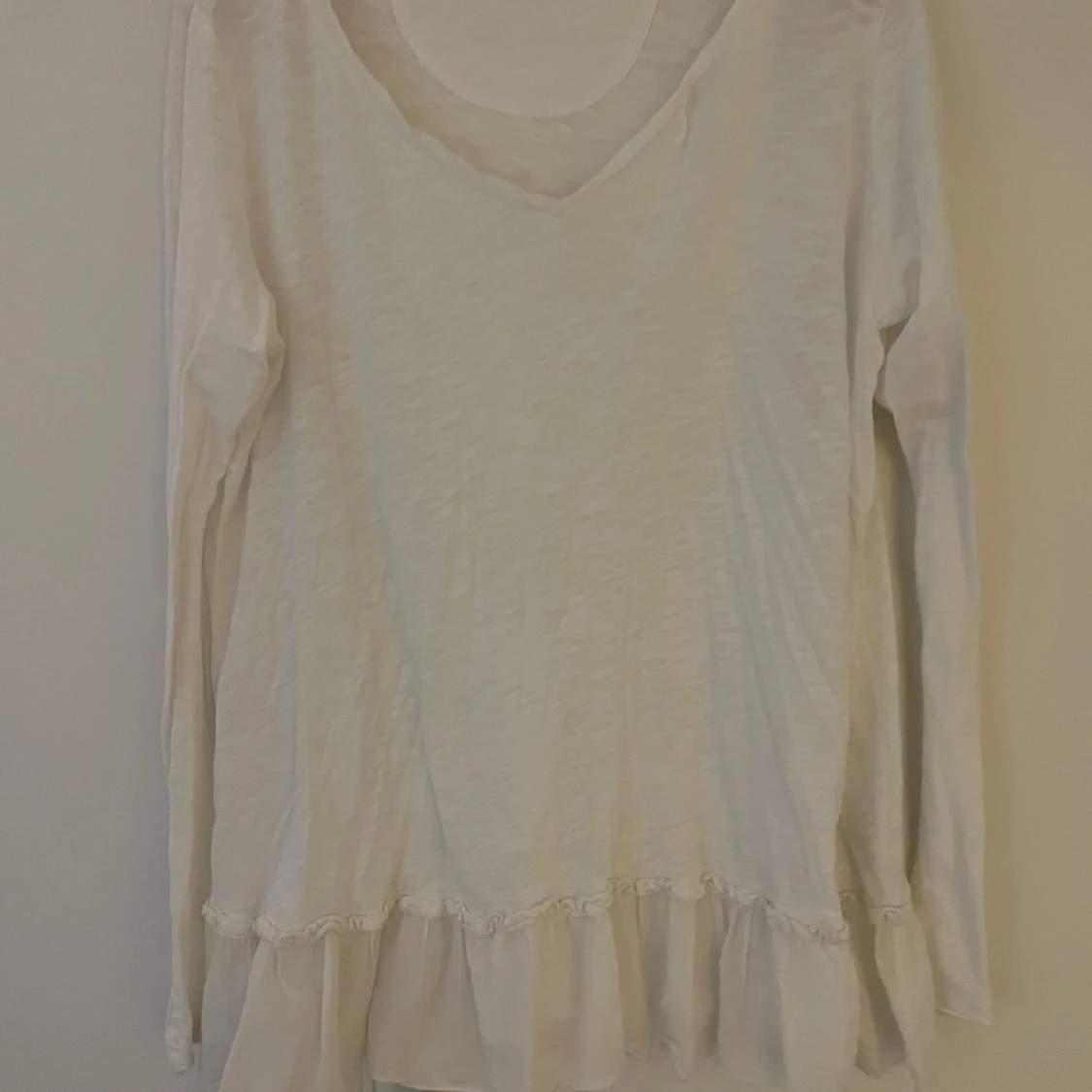 Vit volangtröja från MQ, 365