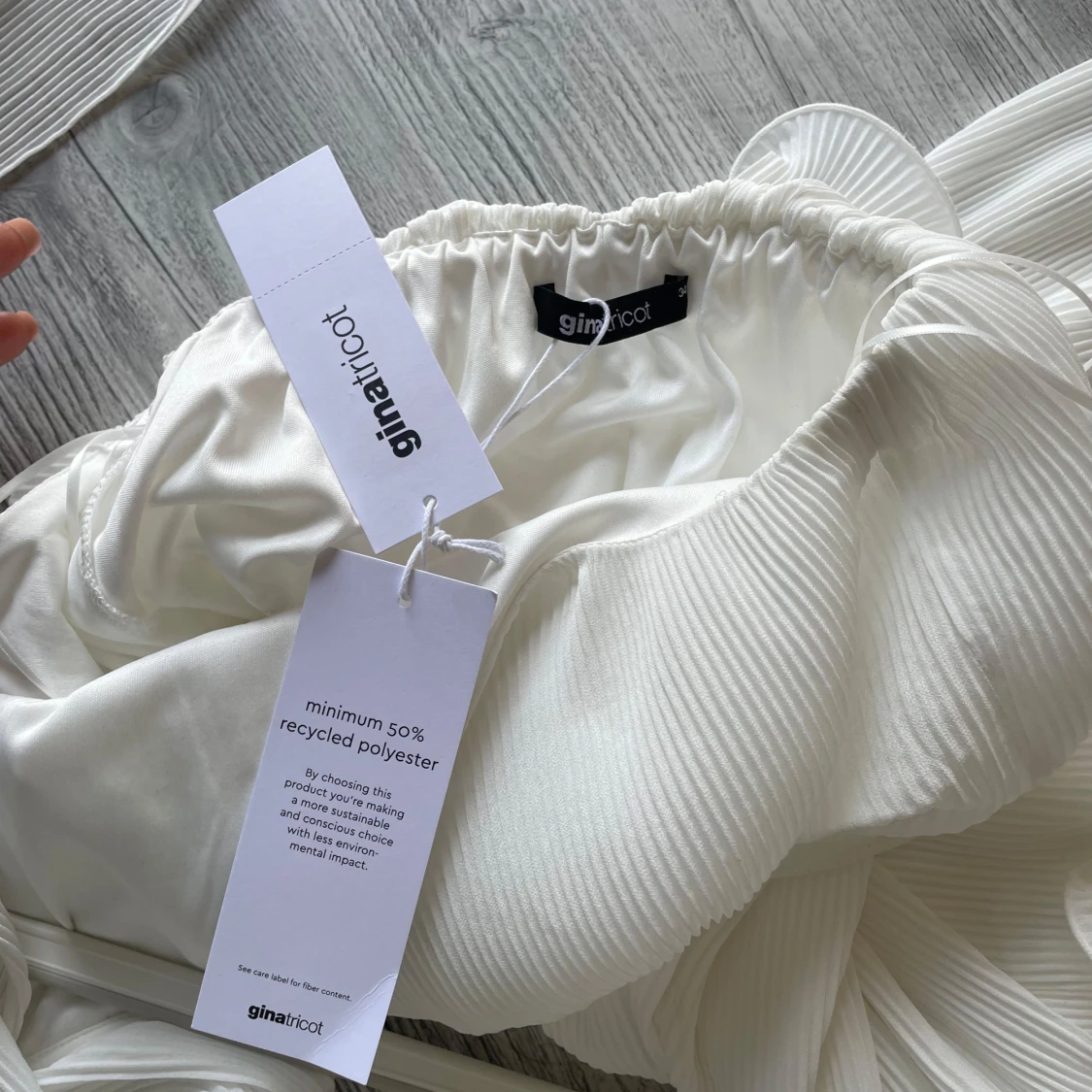 Studentklänning Gina Tricot - 2