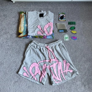 Syna wrld set oanvänd - Syna wrld set T-shirt och shorts OG oanvänd 